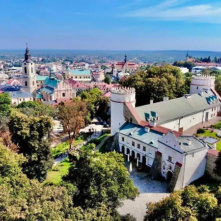 Old Town Apartment Przemysl Exterior photo