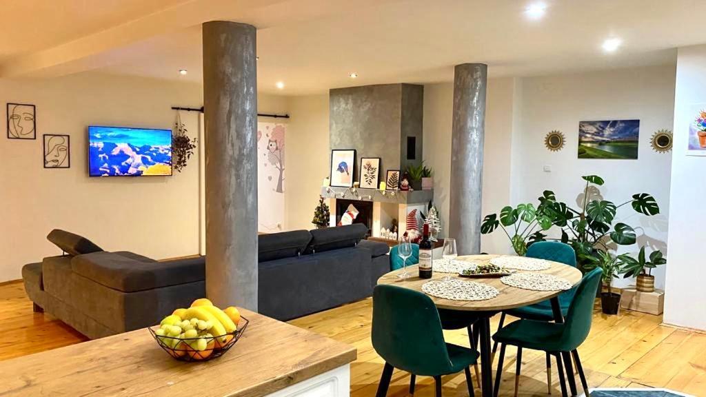 Old Town Apartment